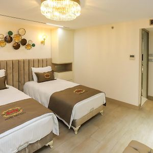 Camera economy con letto king size